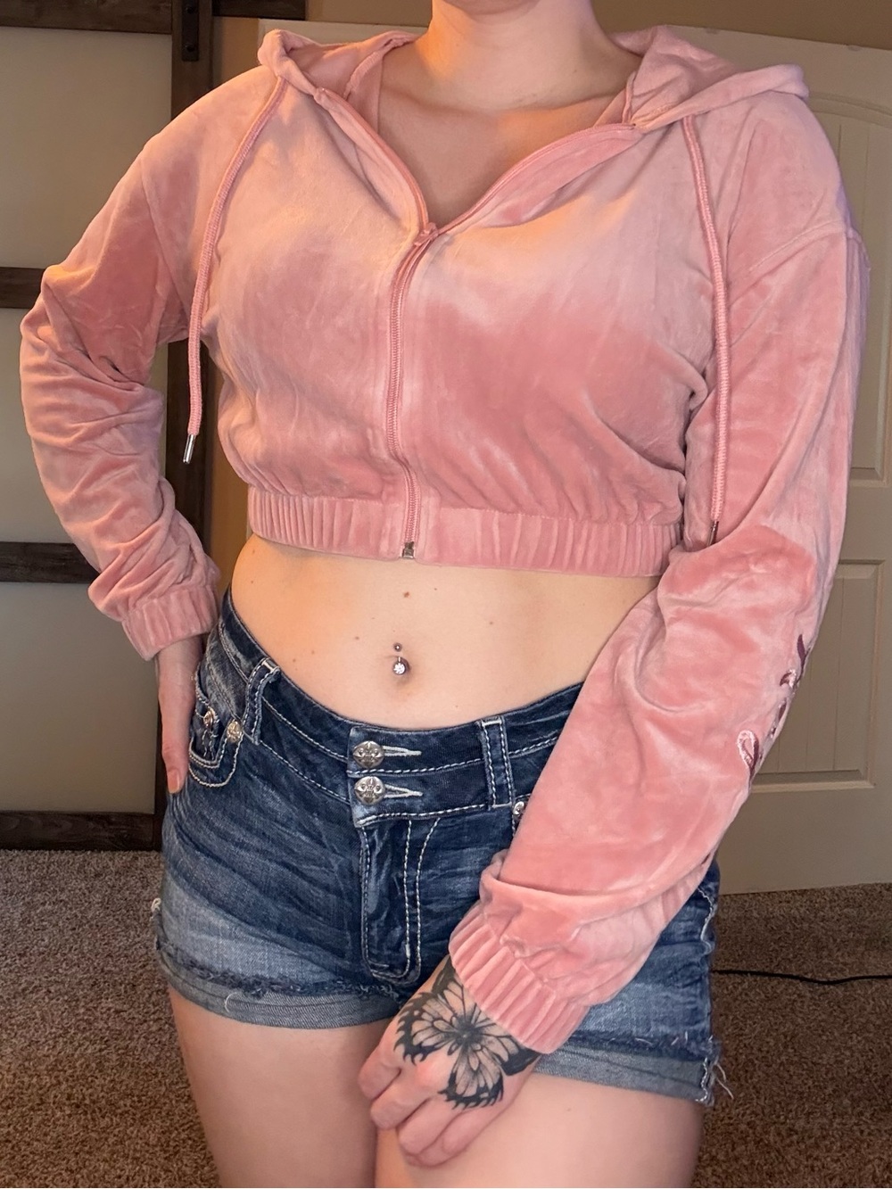 3/$20 Angel velour cropped jacket